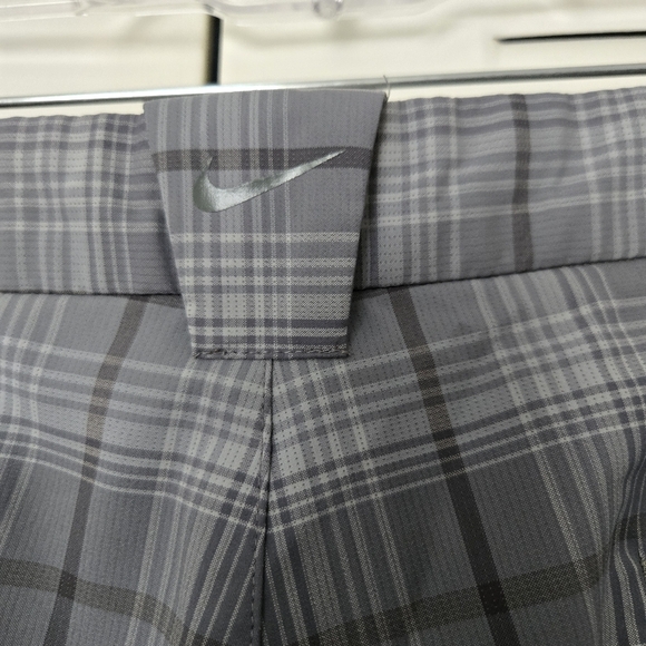 Nike Golf Shorts Mens 40 Gray Plaid Slash Pocket Polyester Stretch Dri-Fit - Picture 4 of 7